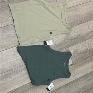 Hollister small crop tank tops